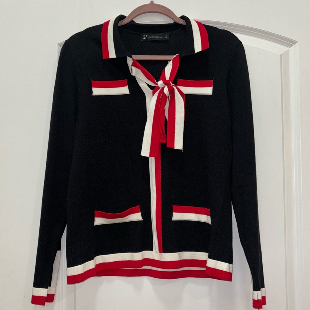 Bow-Tie 3/4-Sleeve Sweater